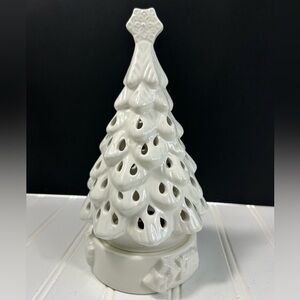 Vintage Christmas Tree White Ceramic Candle Holder Votive Yankee Candle 9”